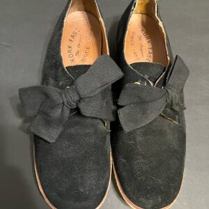 Kork-Ease Black Suede Loafers with Bow